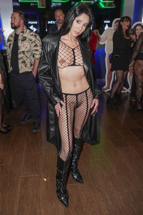 Prima Bude Exkluzivn Streamovat Esko Slovenskou Verzi Naked Attraction All Fun