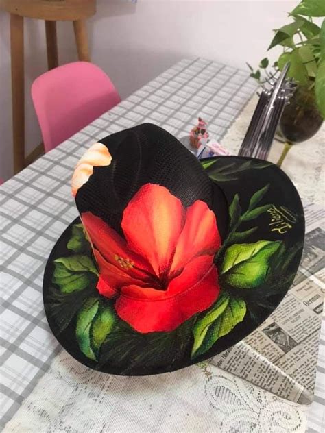 Pin by Joelma Duarte on Kit pintura em chapéu Painted hats Fancy