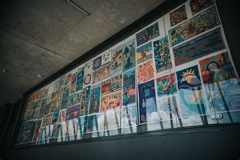 Mural Textil En Homenaje A Violeta Parra Se Reinstala En Teatro Biob O