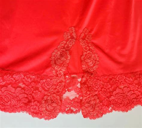 Red Half Slip Lace Edging From The 1970 S Vintage Size Small Lingerie Etsy