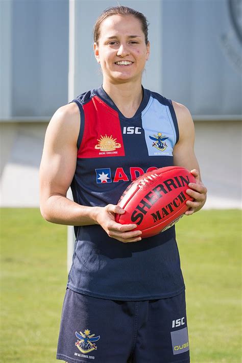 Father Of Adelaide Crows Aflw Star And Australian Army Medic Heather