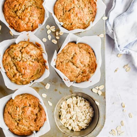 Easy Banana Oatmeal Muffins Lynns Way Of Life