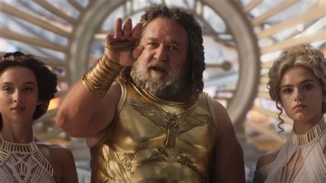 Thor Love And Thunder Chris Hemsworth Divulges On Nude Scene News Au Australias