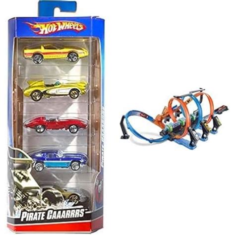 Hot Wheels Corkscrew Crash Track Set Car Gift Pack Styles May Vary Amazon Co Uk Toys