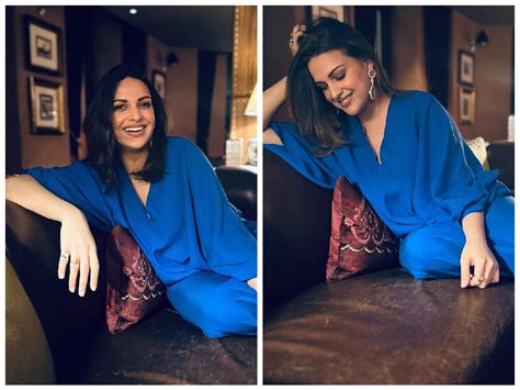 Himanshi Khurana Hot Pic Royal Blue Jumpsuit में हिमांशी खुराना ने