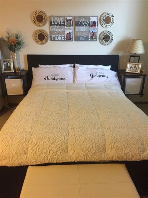 Wife creates Instagram accounts of estranged husband, posts his nudes