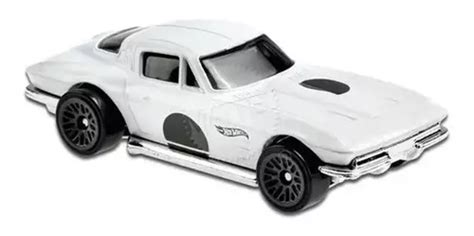 Hot Wheels Corvette Sting Ray Race Day