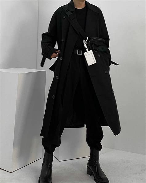 Pin By Anton Lindbergy On Fem Dystopian Fashion Aesthetic Clothes