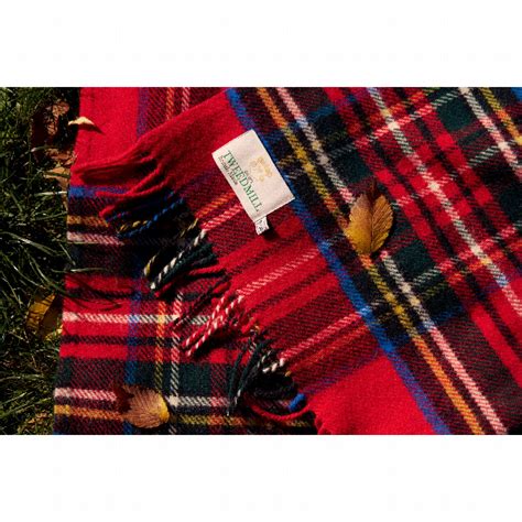 Шотландский шерстяной плед Tartan - Royal Stewart в Москве: цена 13890 ...