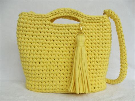 Bolsa De Croch Em Fio De Malha Amarela Crochet Purse Patterns Crochet