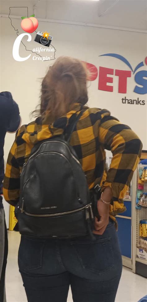 Cute Latina Milf In Tight Jeans Tight Jeans Forum