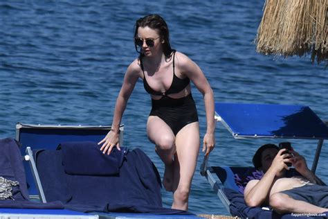 Lily Collins Lilyjcollins Nude The Fappening Photo FappeningBook