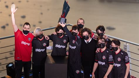 Red Canids Rumo Ao Worlds 2021 Esports Esports Gg