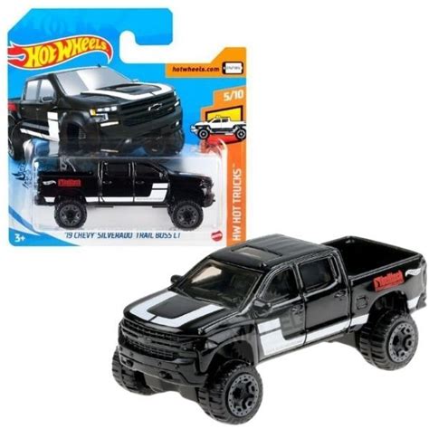 Hot Wheels 19 Chevy Silverado Trail Boss LT kisautó fekete JatekBolt hu