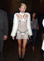 Miley Cyrus Iheartradio Jamboree ZB Porn