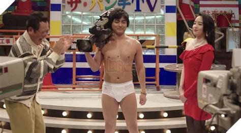 The Naked Director Phim về ông hoàng đình đám của Netflix sắp trở lại