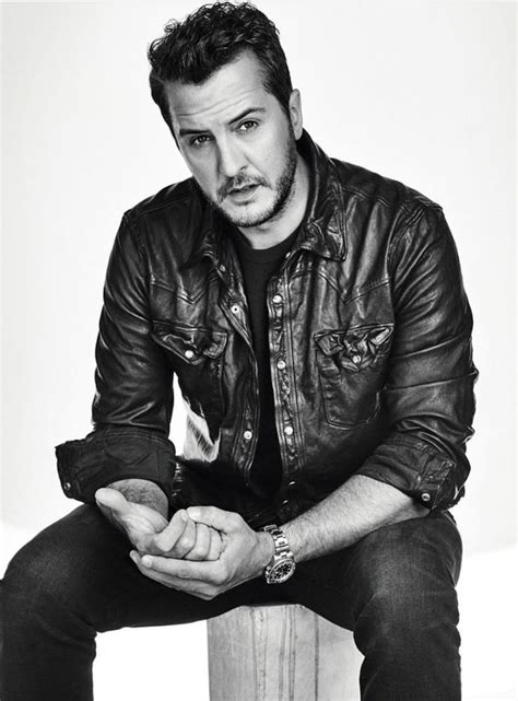 Pin By Lisa On Luke Bryan My Obsession Luke Bryan Hot Luke Bryan