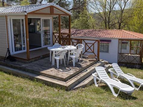 Domaine Les Lauzons Camping Naturiste Gay Friendly Limans