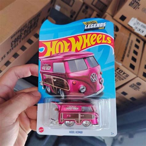 Hot MC Wheels Kool Kombi Legends Tours Car Free Protector Pack