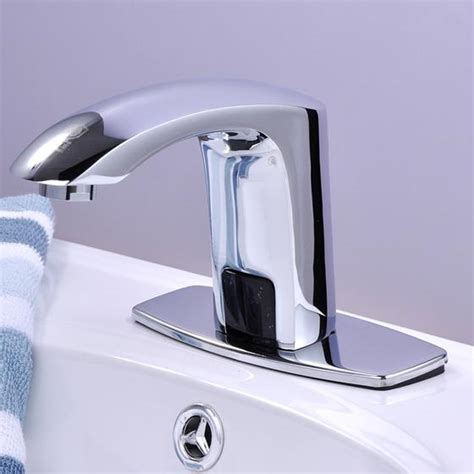 Купить сенсорный смеситель в Москве - инфракрасный смеситель с ...