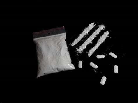 70+ Cocaine Lines And Dose Bags Stock Photos, Pictures & Royalty-Free ...