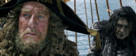 Pirates of the Caribbean: 10 Things Everyone Missed About Barbossa