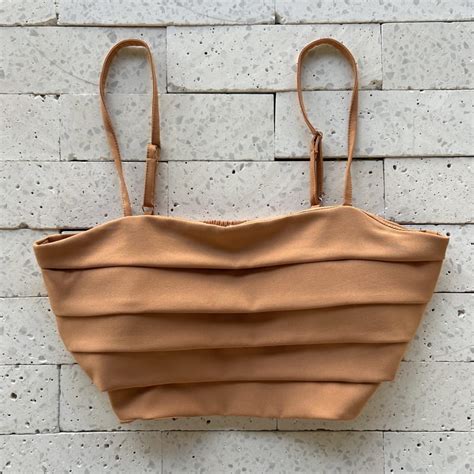 Conjunto Alfaiataria Cropped Detalhe Pregas E Short Nude Dondoca Moda Feminina