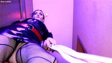 Mistress Eva Latex Femdom Dominatrix Footfetish Big Ass Milf Rubber