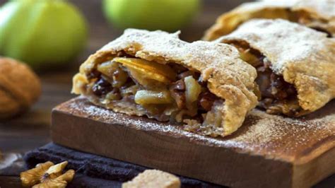 Delicioso Strudel De Ma Nozes Para O Natal