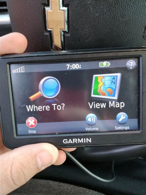 GARMIN Nüvi 40LM 4 3 Touchscreen GPS w Lifetime Maps Updateable