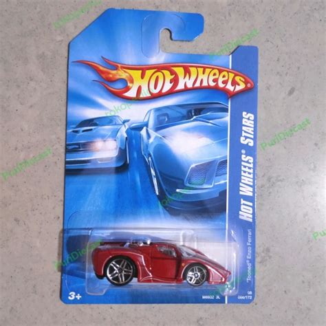 Jual HOT WHEELS HOTWHEELS TOONED ENZO FERRARI STARS RED MERAH LV Shopee Indonesia