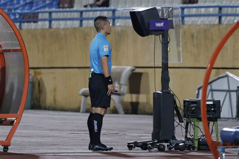 Lịch thi đấu bán kết Cúp quốc gia hôm nay Gay cấn VAR hoạt động hết công suất