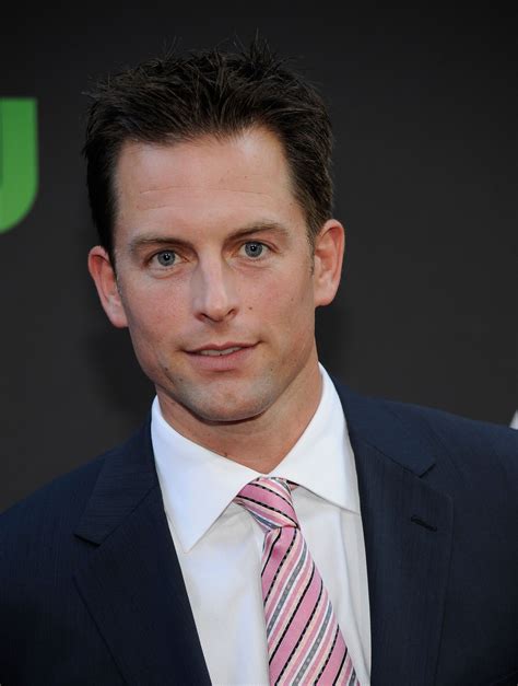 Many viewers find the Adam newman character more relatable now 31