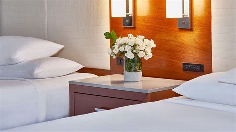 Hotel Rooms Downtown Atlanta | Hyatt Regency Atlanta