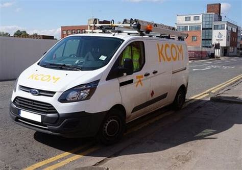 invest hull kcom takeover   decided  auction