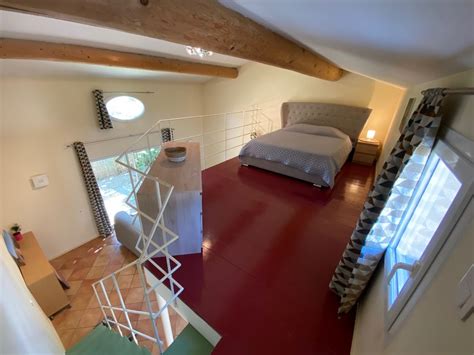 Gay Voyageur guide voyage gay lesbien pour un gay séjour