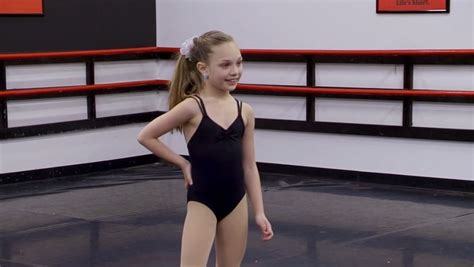 Maddie Ziegler Dance Moms S1e5 When Stars Collide Dance Moms Season Dance Moms One Piece