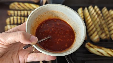 Gochujang Roasted Aubergine Bowl With Peanut Butter Sauce