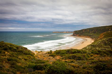 LOCATION - BELLS BEACH, TORQUAY, AUSTRALIA - Photo Basecamp