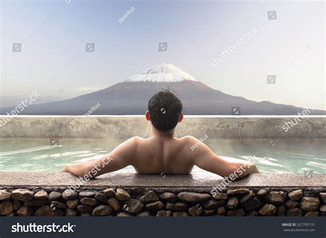 22 514 Japanese Hot Spring Onsen Images Stock Photos Vectors Shutterstock