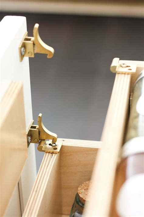 Pull Out Spice Rack Plans