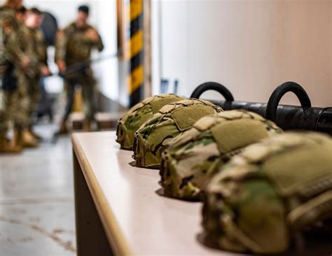 Us Dafs Defenders To Receive Security Forces Nextgen Helmet 20