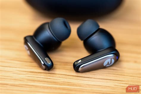 Raycon Everyday Earbuds Pro Review Great But Not For The Price