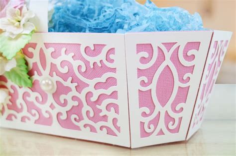 Creative Clutter – Cutting Craftorium