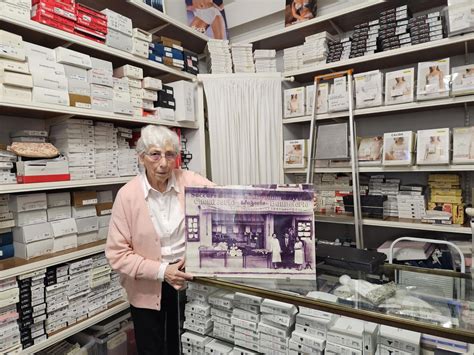 Saint Jean de Luz la boutique Silvadine fête 100 ans de lingerie