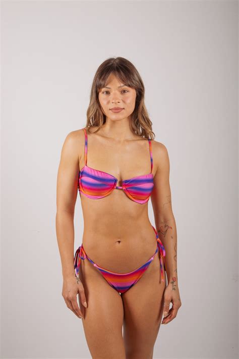 TOP BIKINI ESPADAS V5 Lamèr