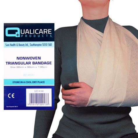 triangular bandage jax  aid
