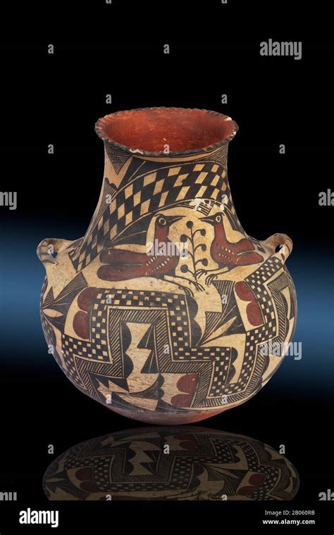 Acoma Pueblo Indian Pottery Hi Res Stock Photography And Images Alamy