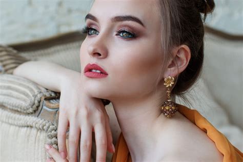 Selfie Makeup: The Ultimate Guide | Facetune