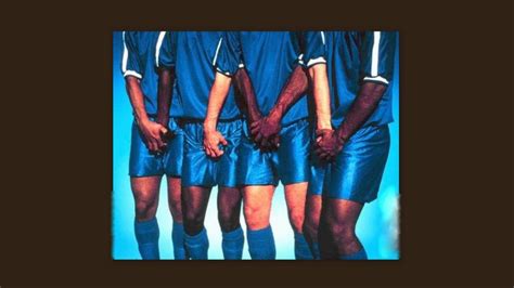 Οι Λατίνοι Gay ποδοσφαιριστές σε ομάδα της Super League και τα